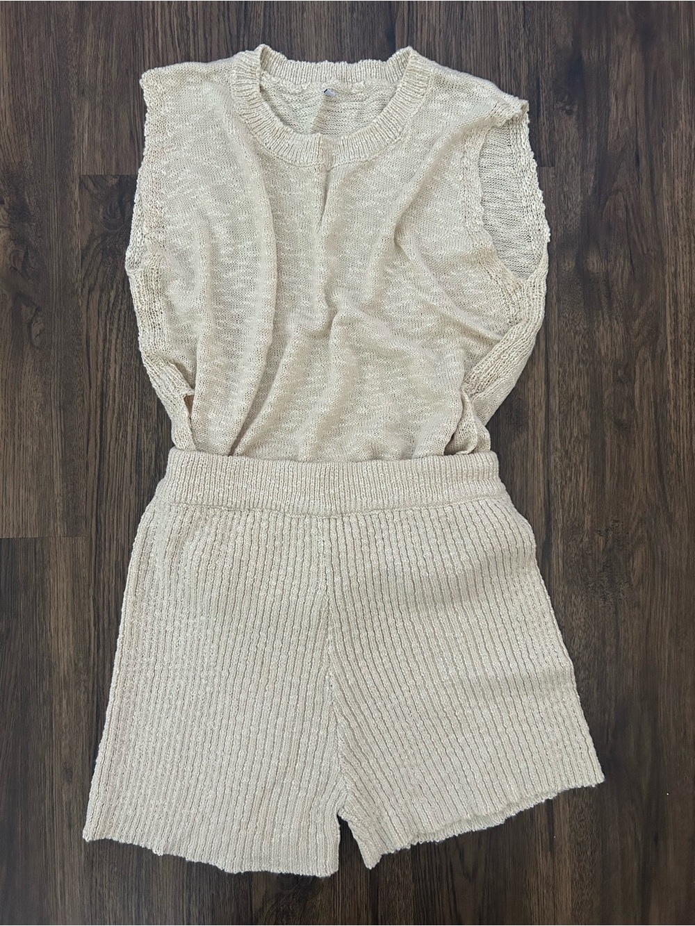 Cozy Knit Sleeveless Top & Ribbed Shorts Set - Cream